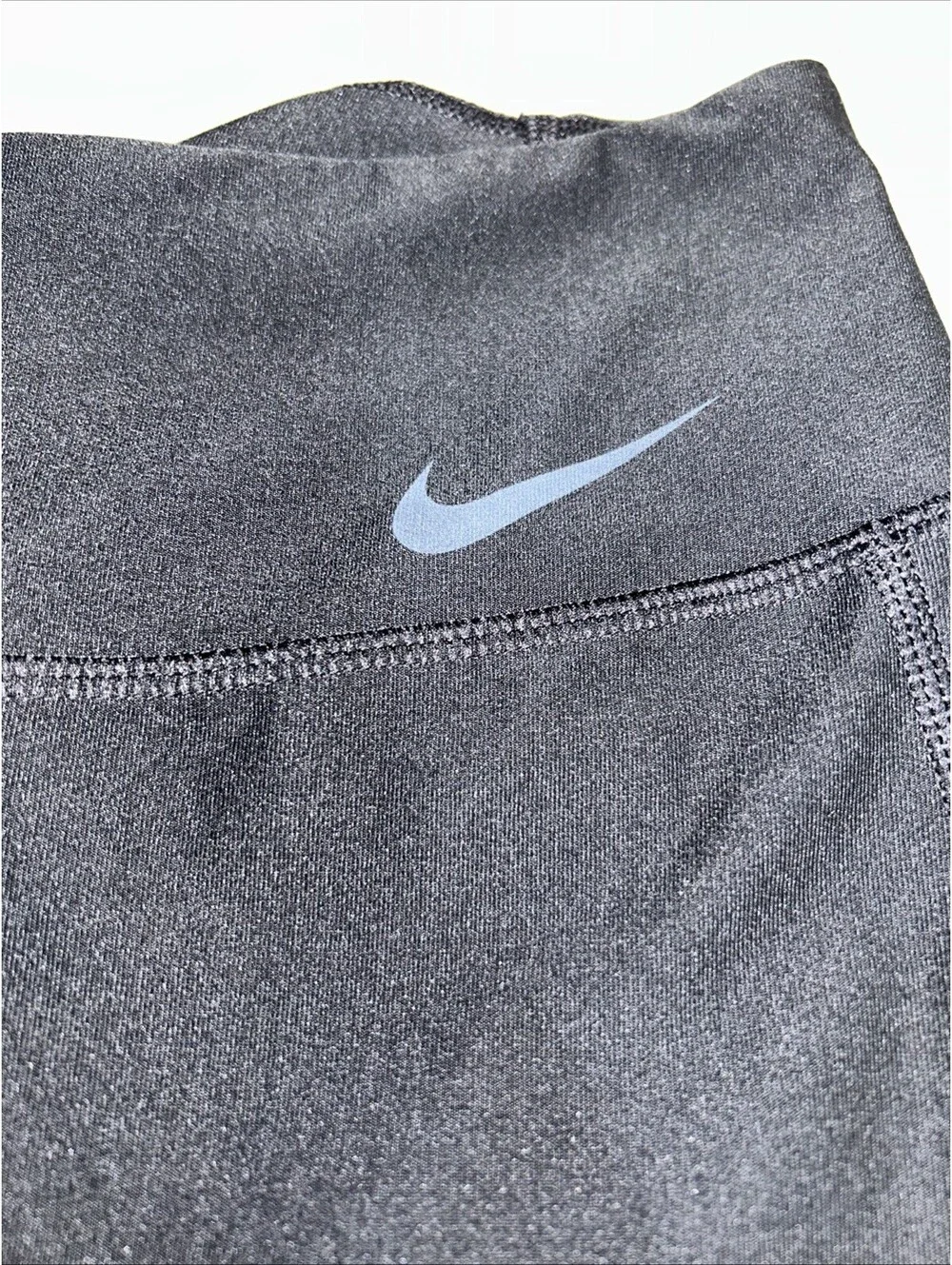 Nike Dri-FIT Women’s Capri Leggings Small Black Crop Athletic Workout Pants